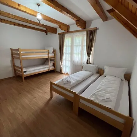 Bjelasnica-villa-treskina Dvorista-apartmani-izletiste-ribnjak *